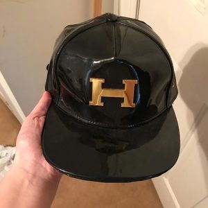 Black Leather Buckle Hat w/ Gold H